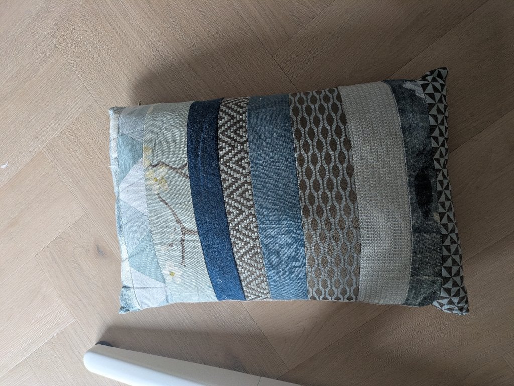 Rechthoekig kussen blauw, Ophalen of Verzenden, Zo goed als nieuw, Blauw, Rechthoekig