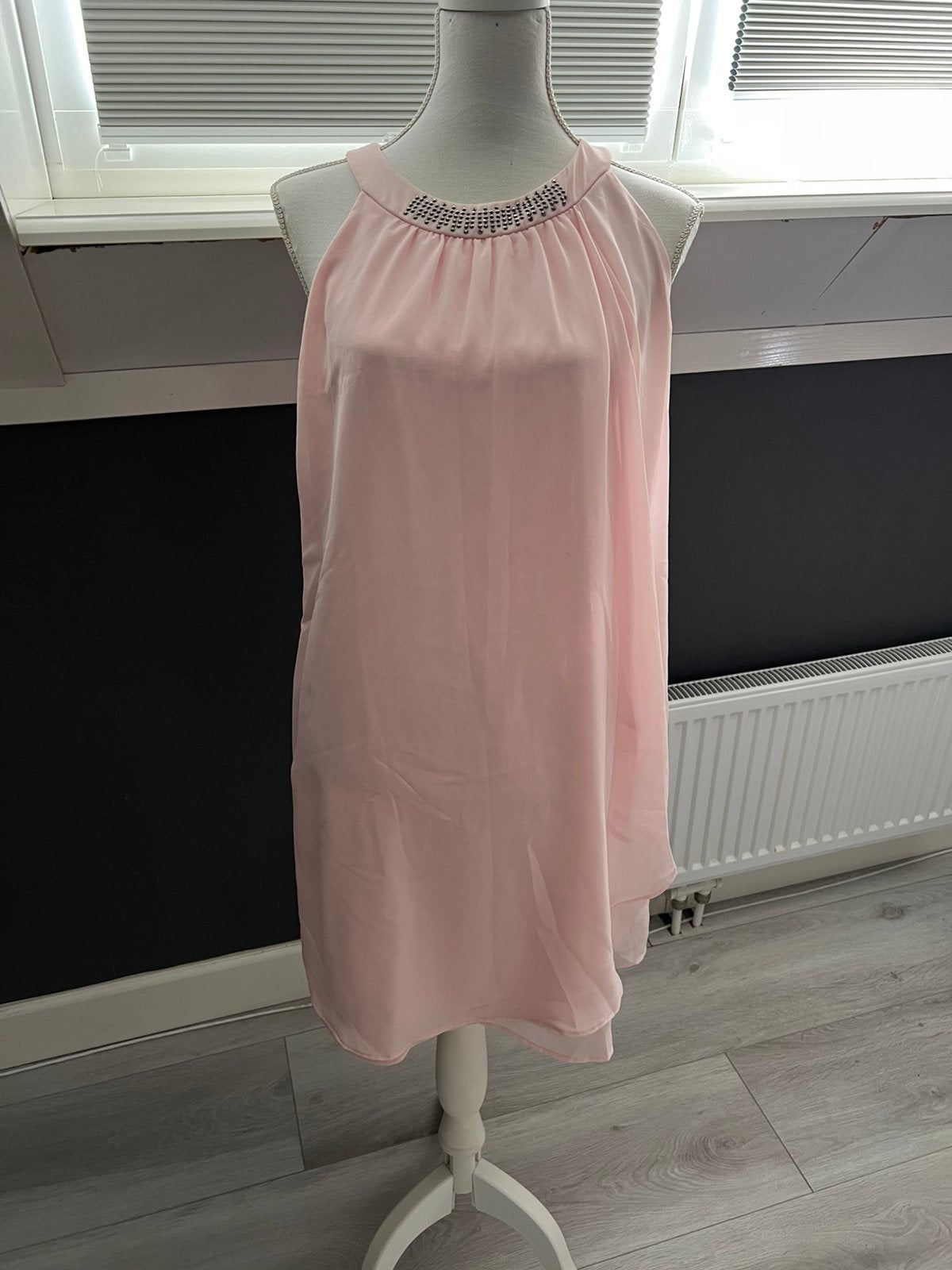Vera mont jurk heel mooi mast 42 kleur roze, Ophalen of Verzenden, Zo goed als nieuw, Maat 42/44 (L), Roze