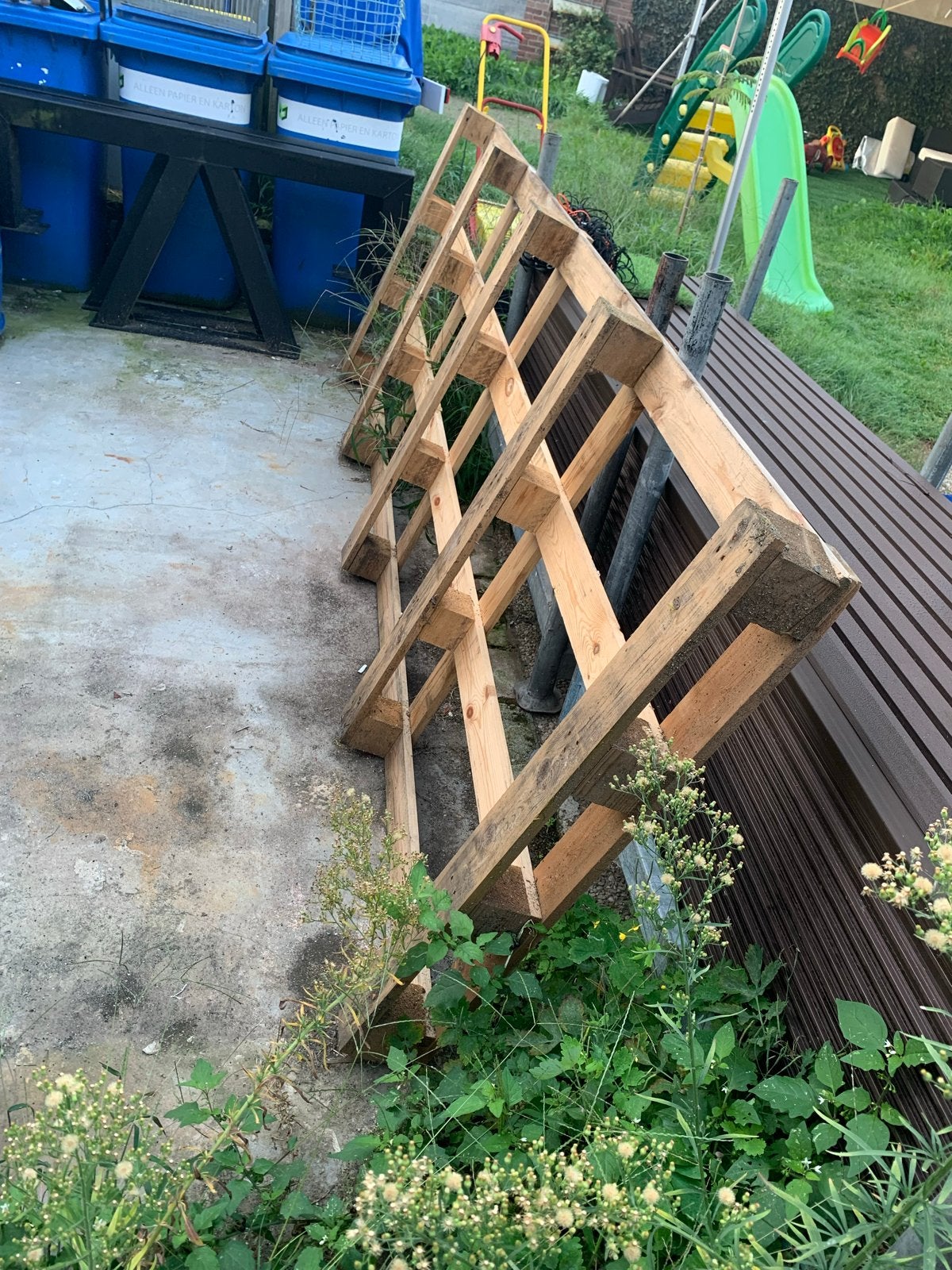 Gratis Houten pallet voor tuin of decoratie, Ophalen, Gebruikt
