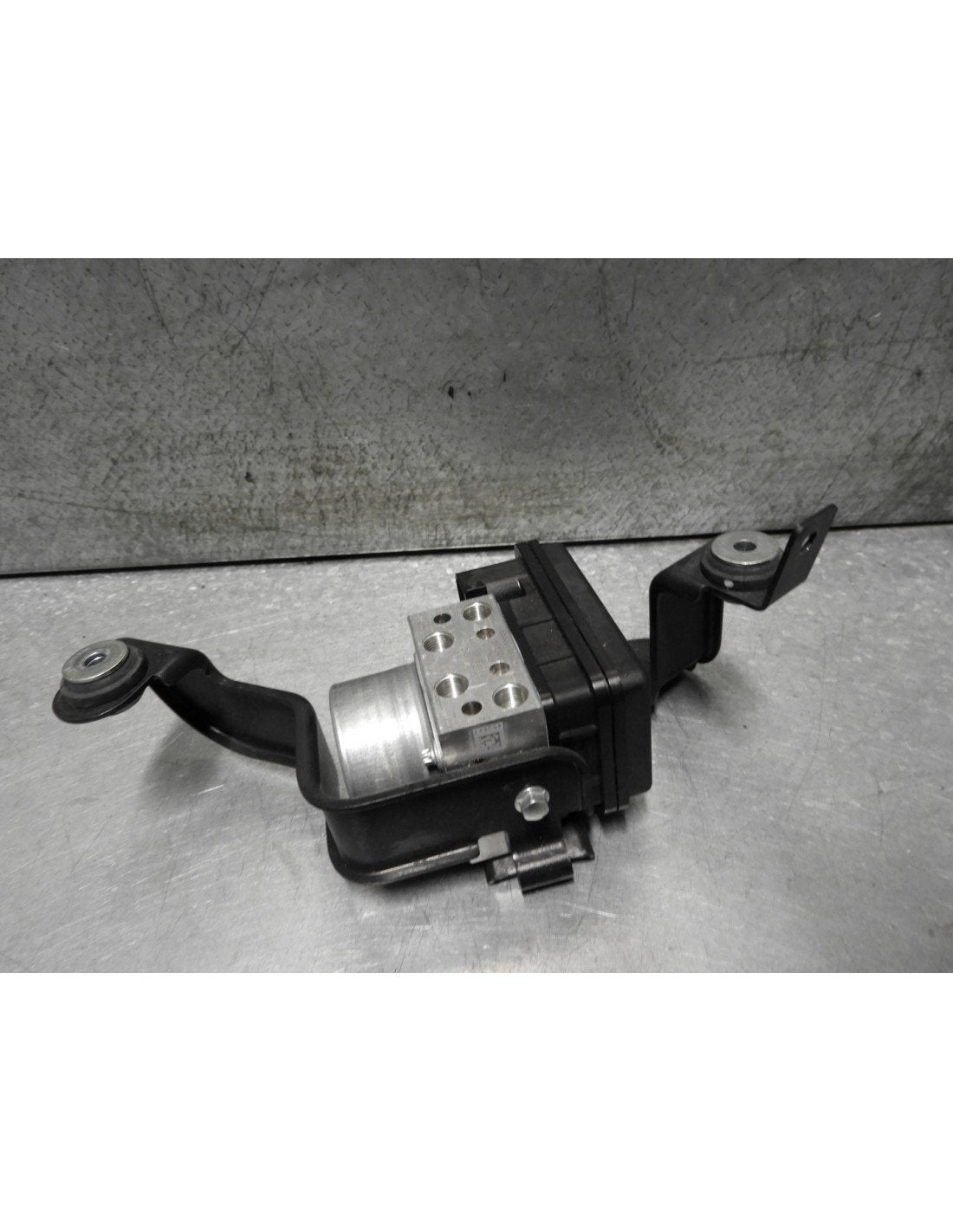 GSX-S 1000 (F) 2015 - 2020 Suzuki D1-42732