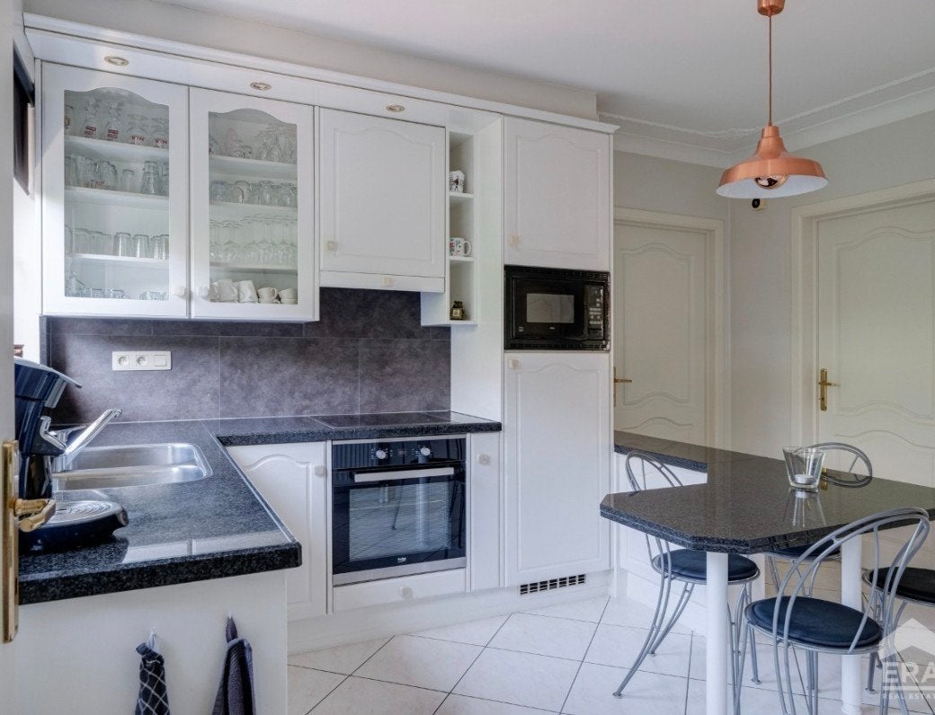 Complete keuken incl inbouw apparatuur, Huis en Inrichting, Ophalen, Gebruikt, Hoekkeuken, Crème