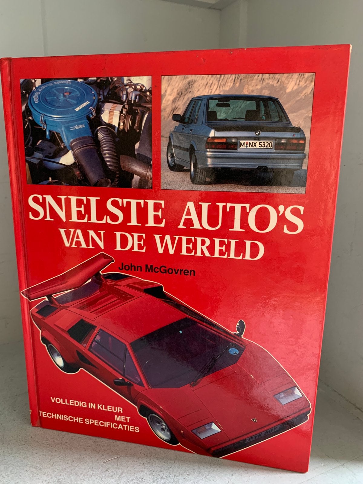 Snelste Auto's van de Wereld - Boek over Sportwagens, Ophalen of Verzenden, Zo goed als nieuw, Algemeen