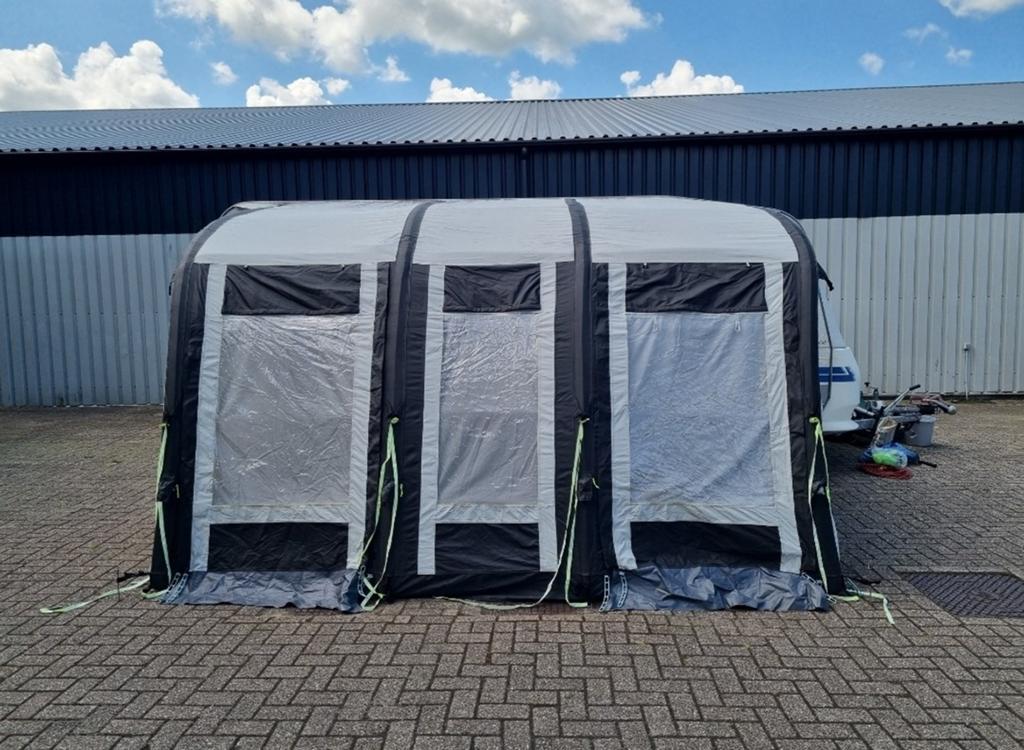 Opblaasbare voortent. King 390 easy air., Ophalen, Zo goed als nieuw, Overige merken