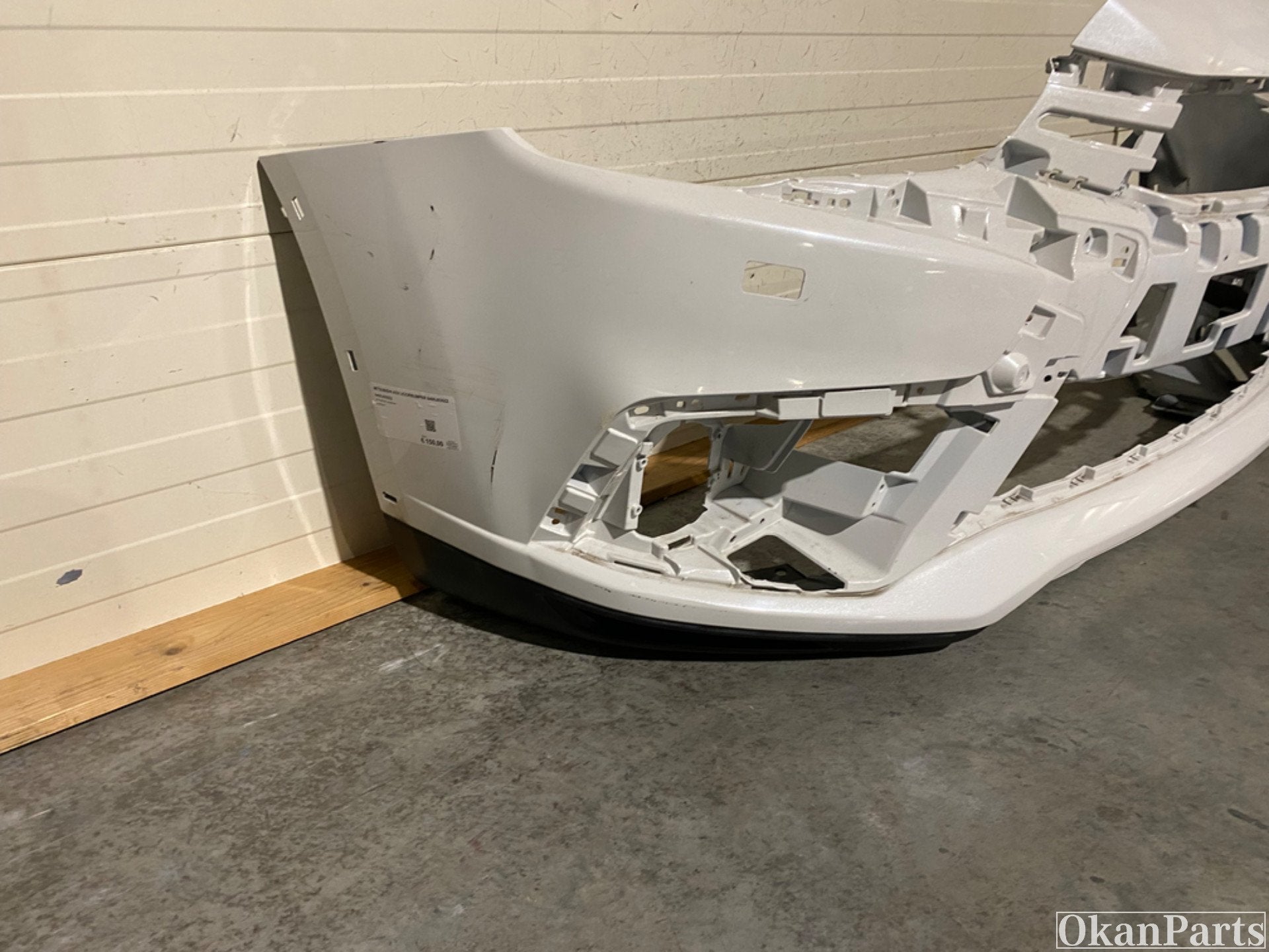 Mitsubishi ASX Voorbumper 6400J025ZZ, Gebruikt, Voor, Ophalen of Verzenden, Mitsubishi