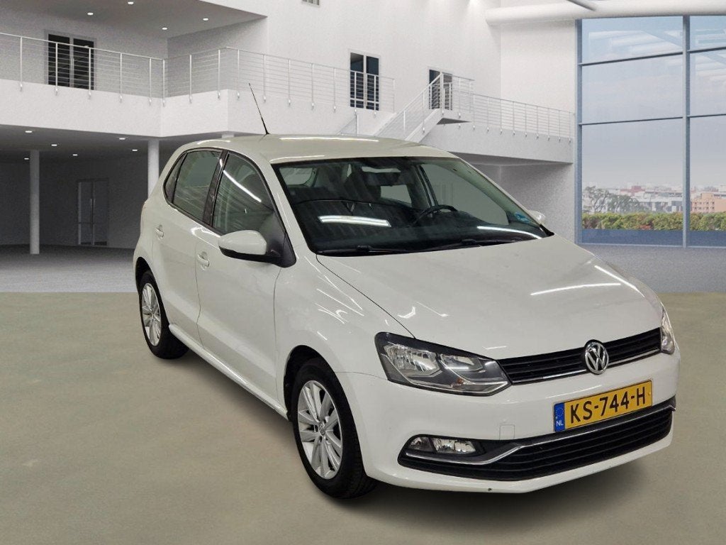Volkswagen Polo 1.2 TSI Comfortline, Euro 6, 4 cilinders, 1039 kg, Wit