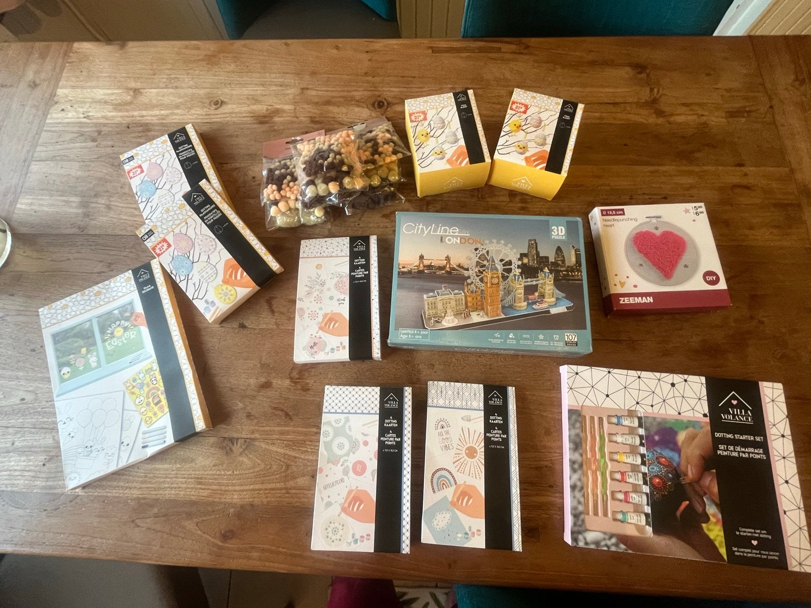 Groot knutselpakket: dotting, pompons, raamdecoratie, needle, Nieuw, Meerkleurig, Ophalen of Verzenden, Pasen