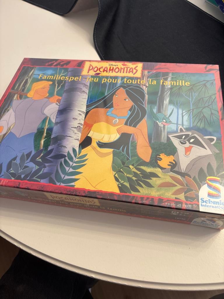 Disney Pocahontas Familiespel - Nieuw in plastic, Drie of vier spelers, Ophalen of Verzenden, Nieuw