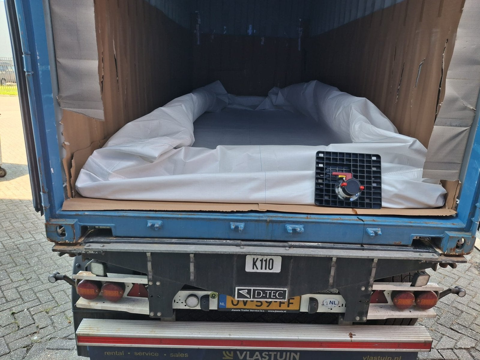 Flexibag / Flexitank – ca. 24.000 liter, Tuin en Terras, Regentonnen, Ophalen, Overige materialen, Gebruikt, Met kraantje
