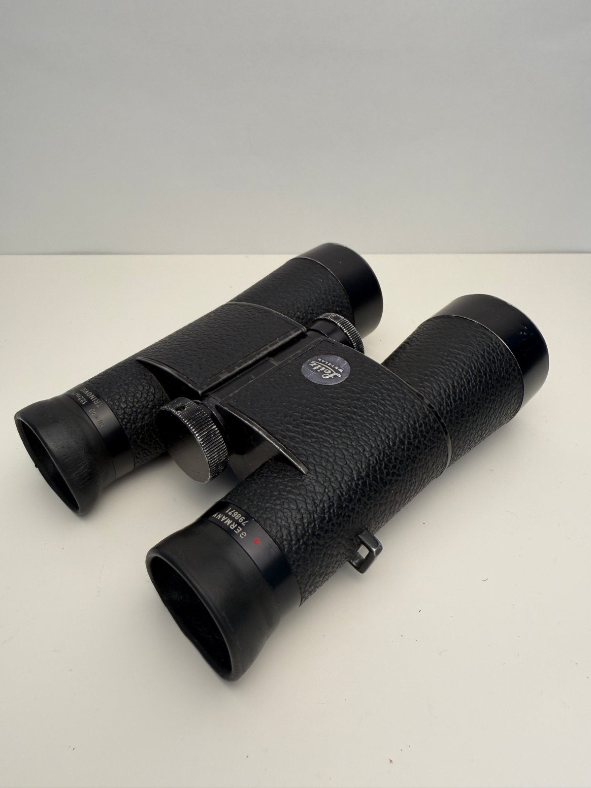 Leitz Wetzlar Trinovid 10x40 Verrekijker - Vintage, Ophalen of Verzenden, Gebruikt, 8 tot 12x, Dakkant (recht)