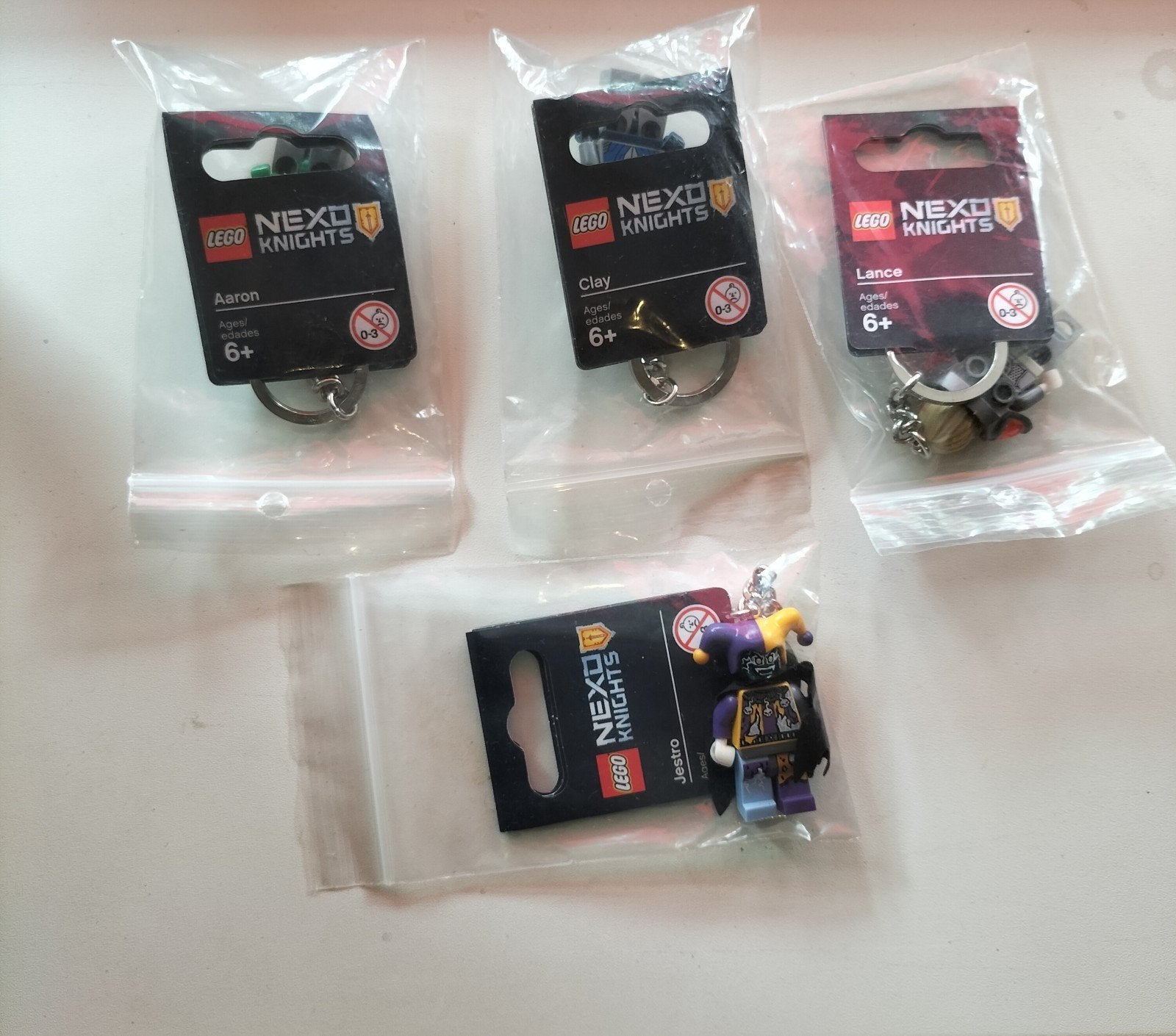 Lego Nexo Knights sleutelhangers - Nieuw, Ophalen of Verzenden, Nieuw, Overige merken