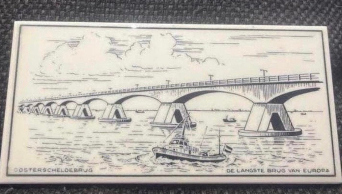 Decoratief Tegeltje Oosterscheldebrug - Nederland, Ophalen of Verzenden