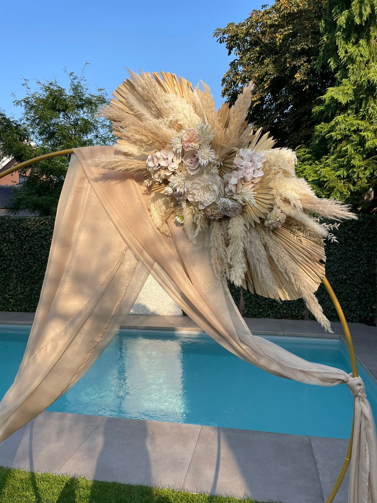 Boho Zijdenbloemen Backdrop – bruiloft & event styling, Ophalen, Zo goed als nieuw
