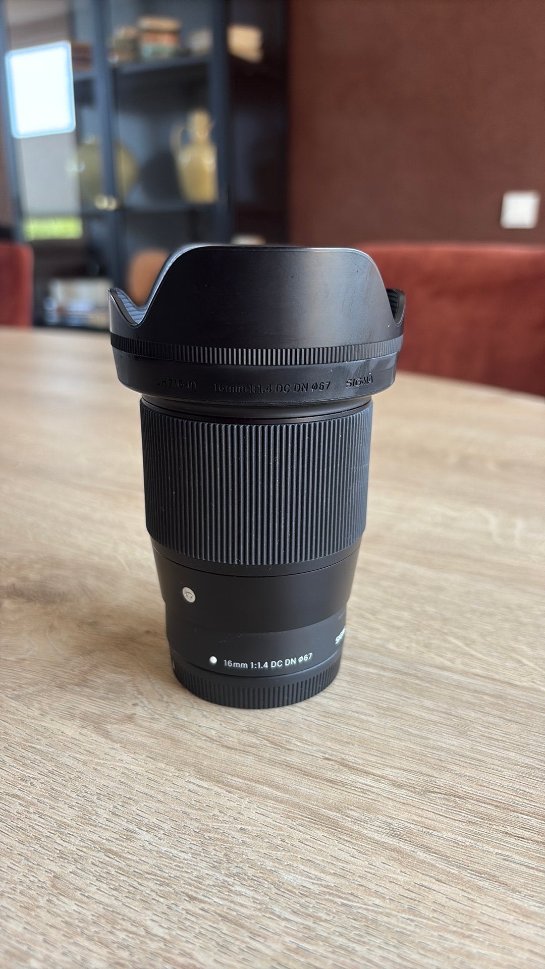 Prime lens sigma 16mm 1.4 DC DN, Audio, Tv en Foto, Fotografie | Lenzen en Objectieven, Ophalen, Zo goed als nieuw, Canon, Groothoeklens