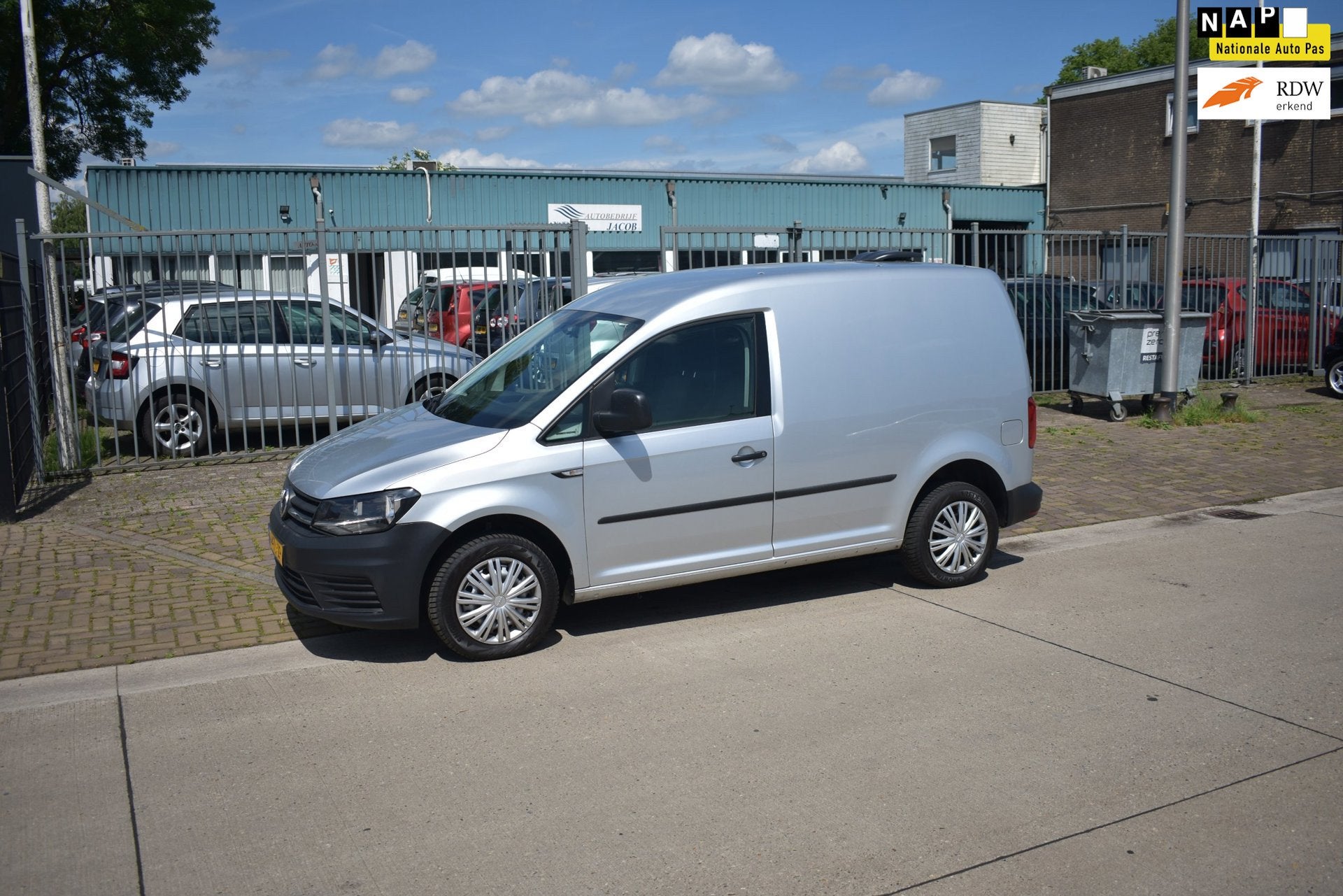 Volkswagen Caddy 1.4 TGI L1H1 EcoFuel Trendline, Voorwielaandrijving, Gebruikt, Euro 6, 4 cilinders