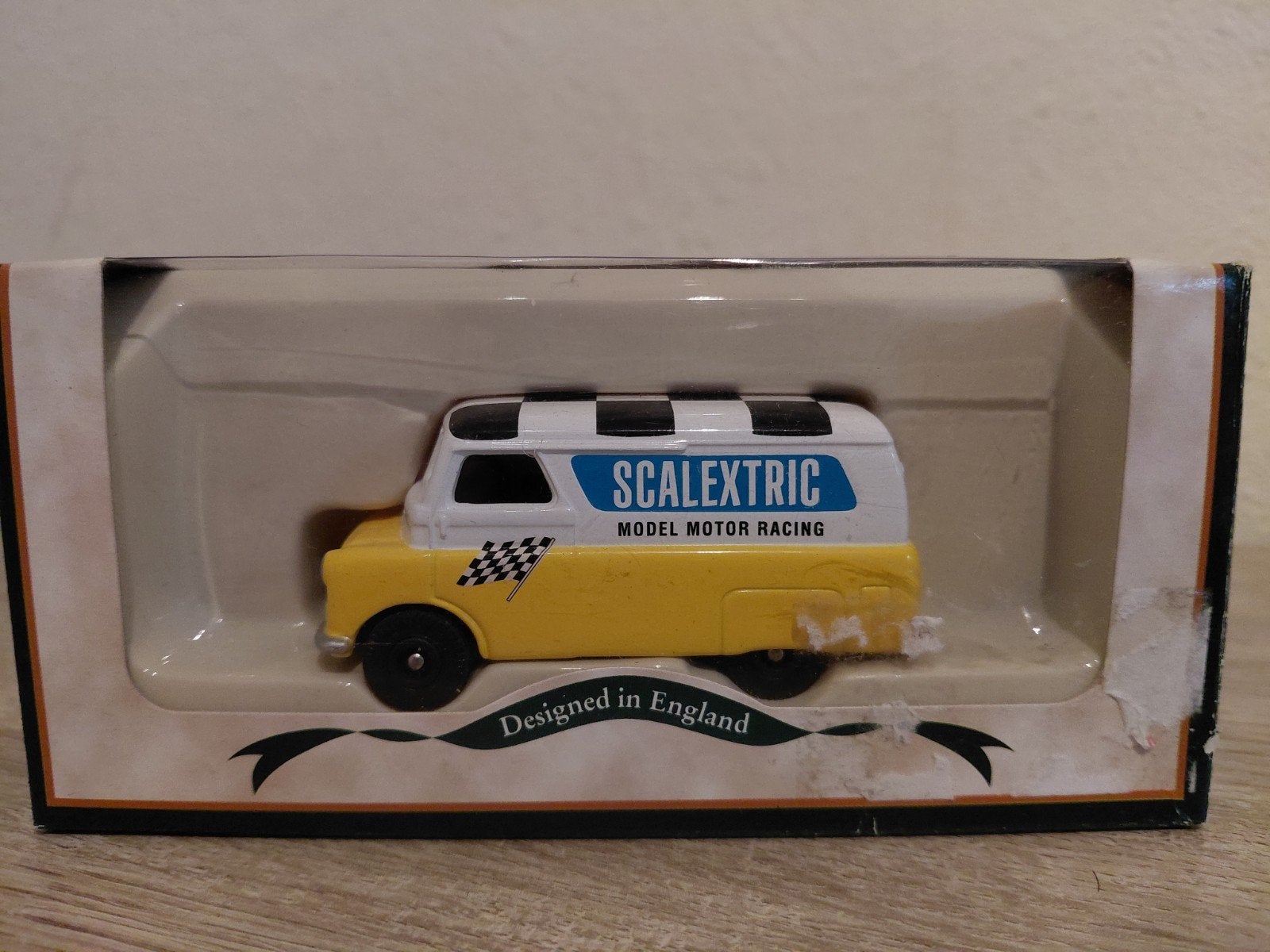 Limited Edition  'Scalextric' Bedford CA Van, Overige merken, Verzenden, Groter dan 1:32, Nieuw