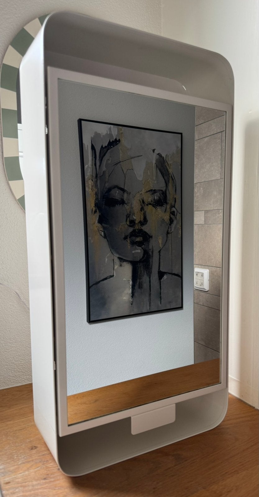 Medicijnkastje met spiegel, Huis en Inrichting, Ophalen, Overige typen, 50 tot 100 cm, Zo goed als nieuw
