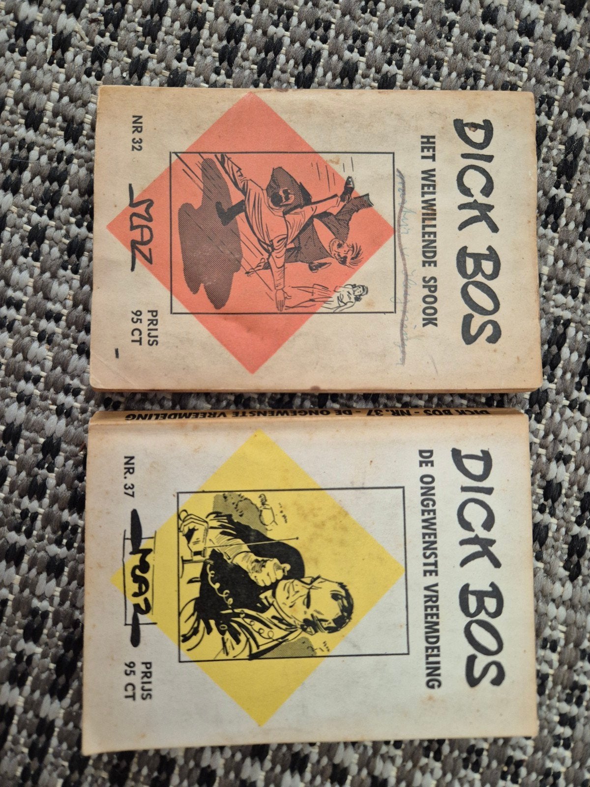 Dick Bos, Meerdere stripboeken, Ophalen of Verzenden, Gelezen