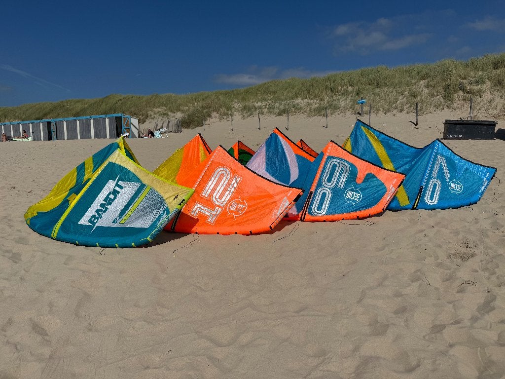Kiteset F-ONE 7/9/12/14 qm2 & Bars 45/52cm ideal v Beginner, Geen board, Ophalen of Verzenden, Gebruikt, Kitesurf-set