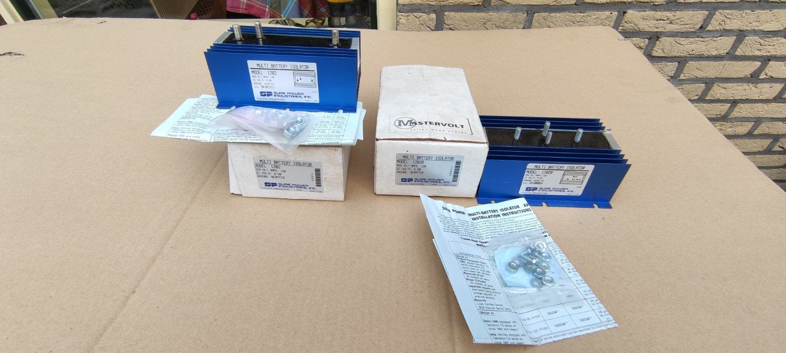 Mastervolt Battery/accu  Isolator 1202-3 BTI 120-2, Ophalen of Verzenden, Gebruikt, Overige automerken