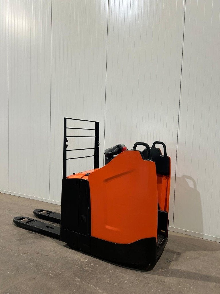BT LPE200 - Meerij palletwagen - pompwagen - 2000kg - 2015, Ophalen, Gebruikt