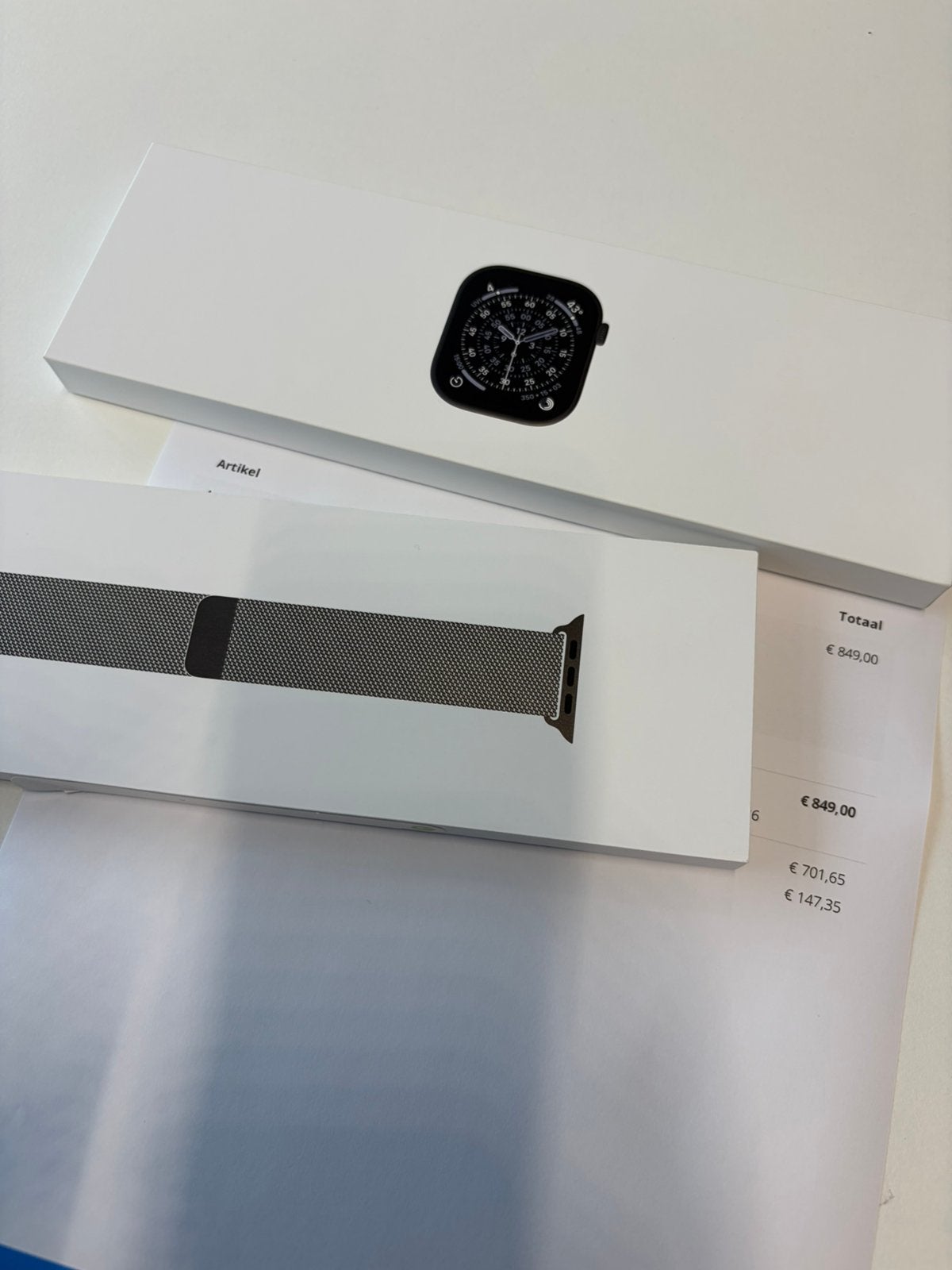 Apple Watch 11 Titanium Slate Cellular