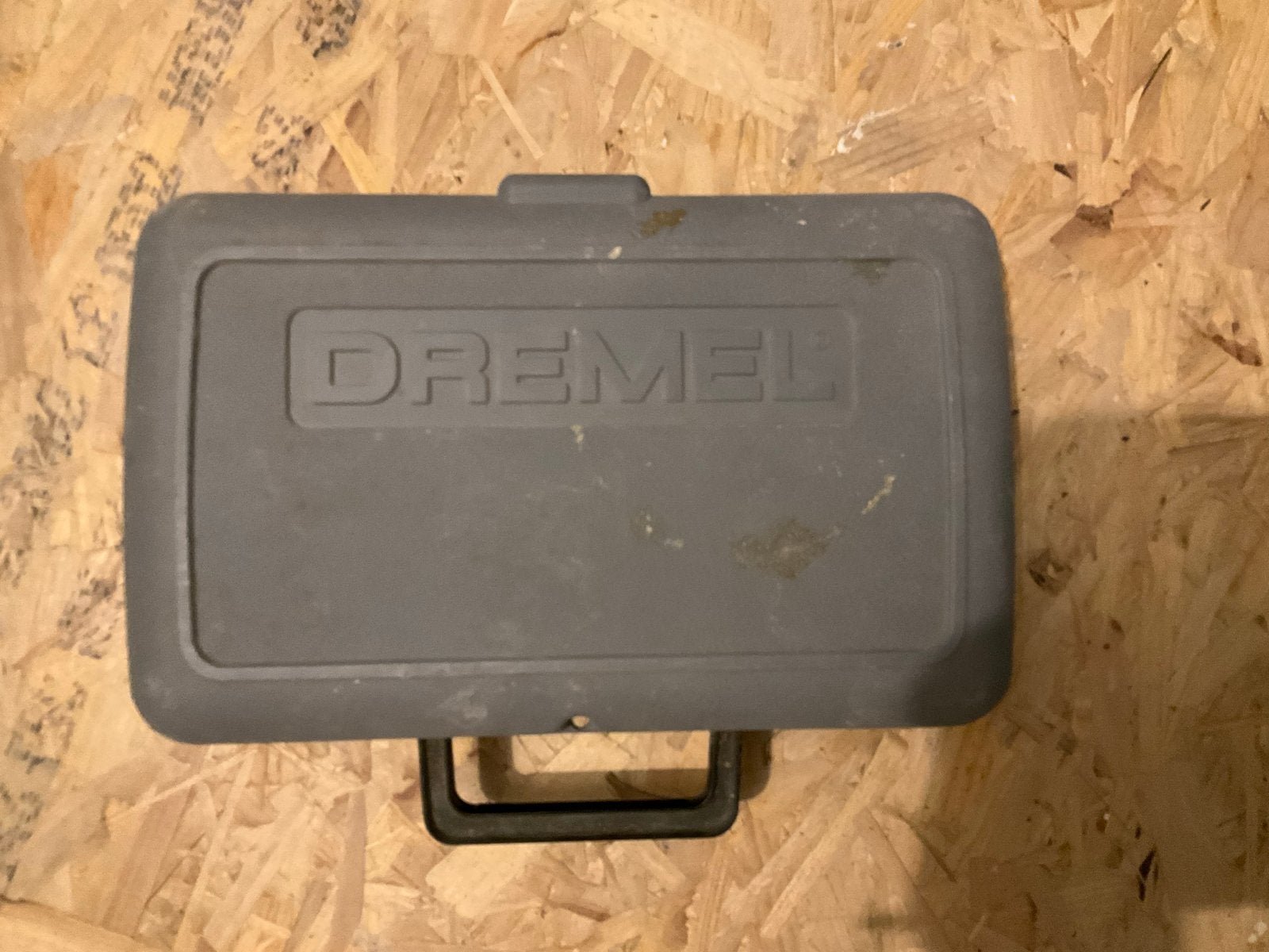 Dremel 100+ Multitool Set in Koffer, Ophalen, Gebruikt, Multitool, Bosch