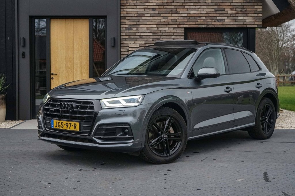 Audi Q5 Competition 55 TFSI e Quattro 367PK Pano/ACC/B&O/Luc, Auto's, Automaat, 14 kWh, Euro 6, 4 cilinders