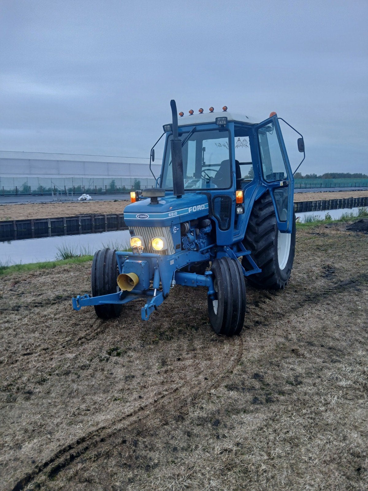 ford 6610, Ophalen, Gebruikt