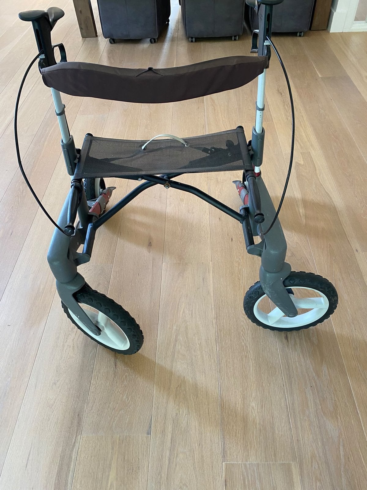 Topro Rollator, Ophalen