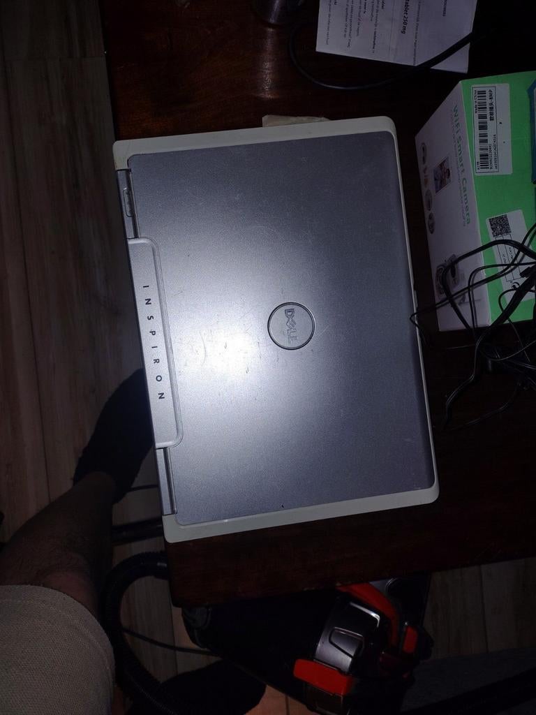 Dell Inspiron Laptop (Vintage) - Pentium/Celeron, XP/Vista, Computers en Software, Windows Laptops, Ophalen, Gebruikt, Minder dan 4 GB