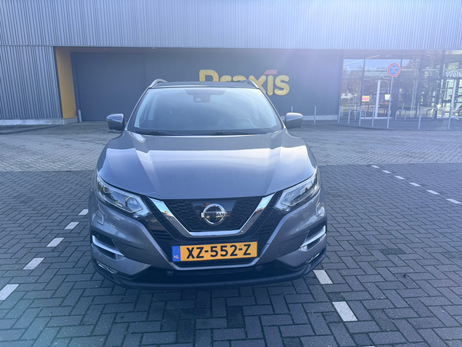 Nissan Qashqai 1.2 Dig-t 85KW 2WD 2018 Grijs, Auto's, Voorwielaandrijving, 4 cilinders, 1200 kg, Handgeschakeld
