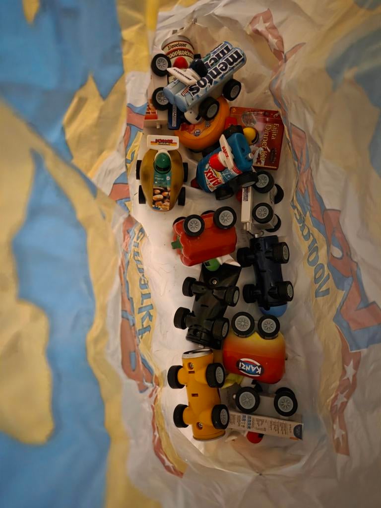 Auto's van supermarkt producten, Kinderen en Baby's, Speelgoed | Speelgoedvoertuigen, Ophalen of Verzenden