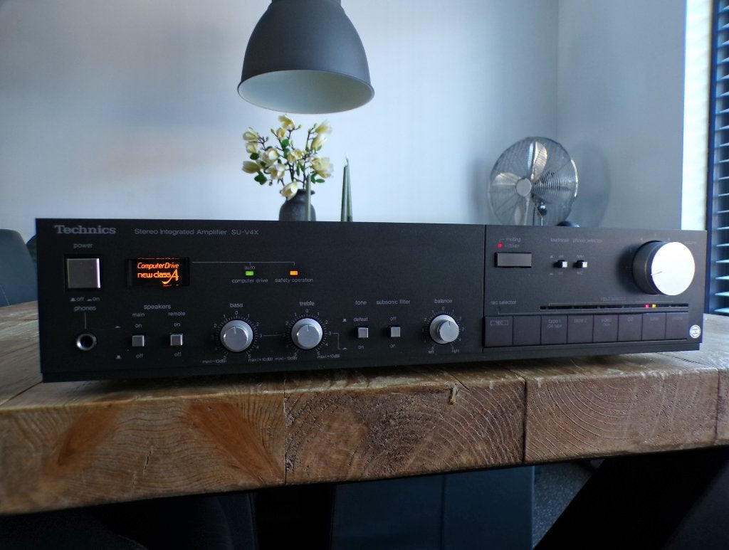 Vintage Technics Computer Drive New Class A Amp type SU-V4X, Overige merken, Gebruikt, Ophalen of Verzenden, 120 watt of meer