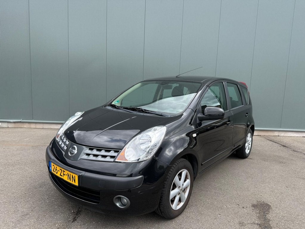 Nissan Note 1.6 Acenta AIRCO | ONDERHOUDSBOEKJE | NAP !, 15 km/l, 40 €/maand, 4 cilinders, Zwart