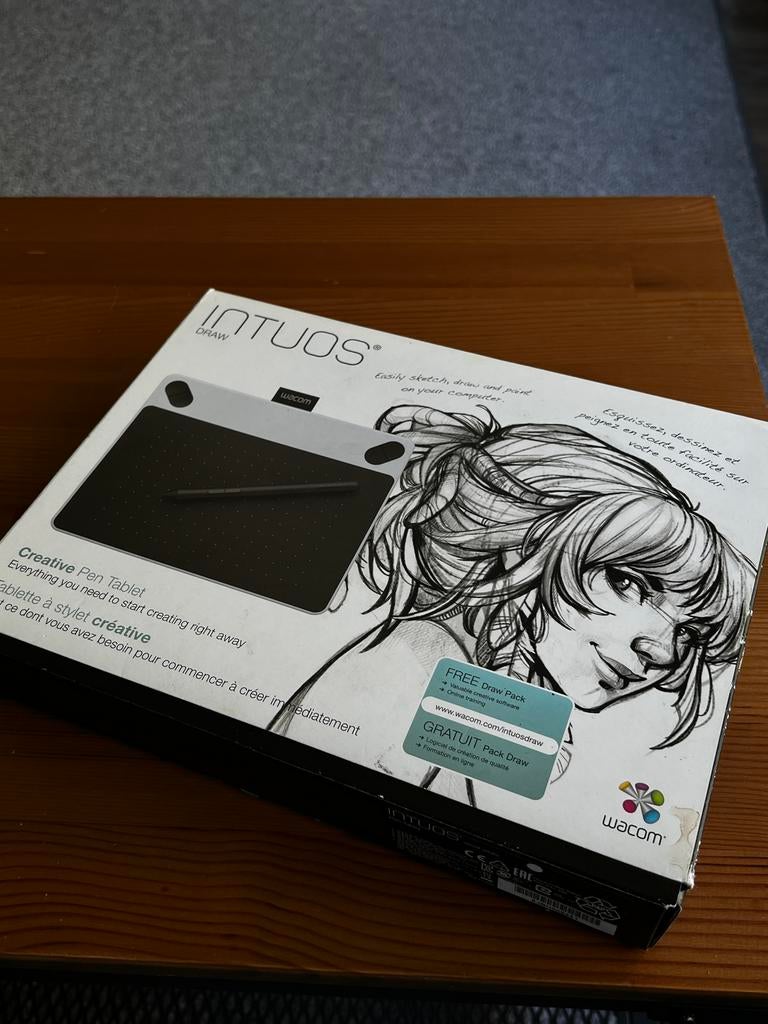Wacom Intuos Draw Creative Pen Tablet - bijna Nieuw in doos, Ophalen of Verzenden, Zo goed als nieuw, Bedraad