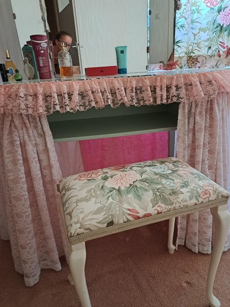 Te koop brocante kaptafel, Ophalen, Overige materialen, Gebruikt, 100 tot 150 cm