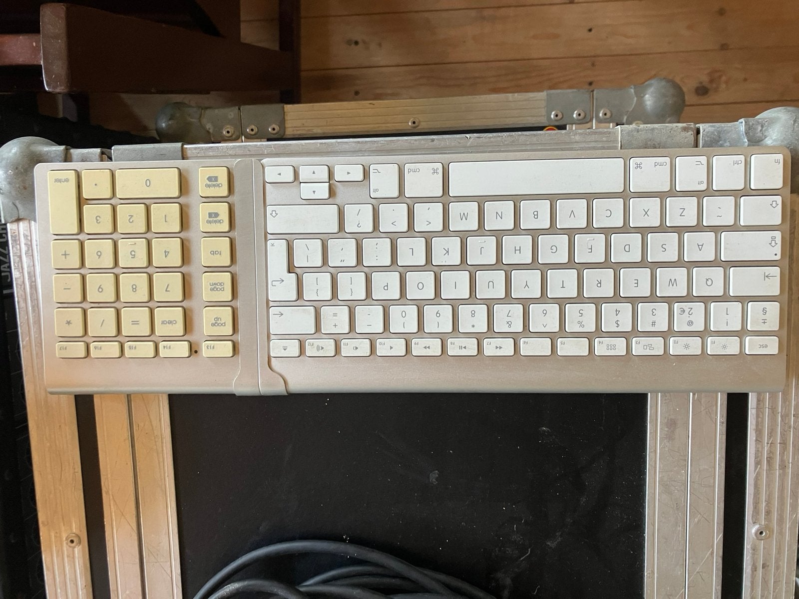 Apple A1314 en LMP WKP1314, Ophalen, Zo goed als nieuw
