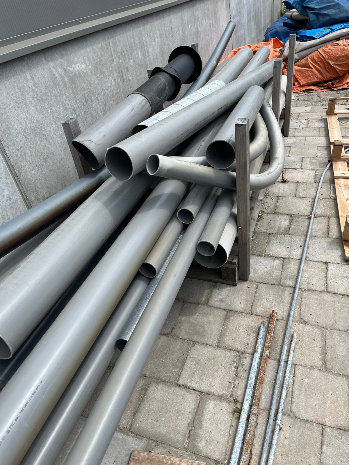 PVC buiten diverse., Ophalen, Pvc, 2 tot 4 meter, Zo goed als nieuw
