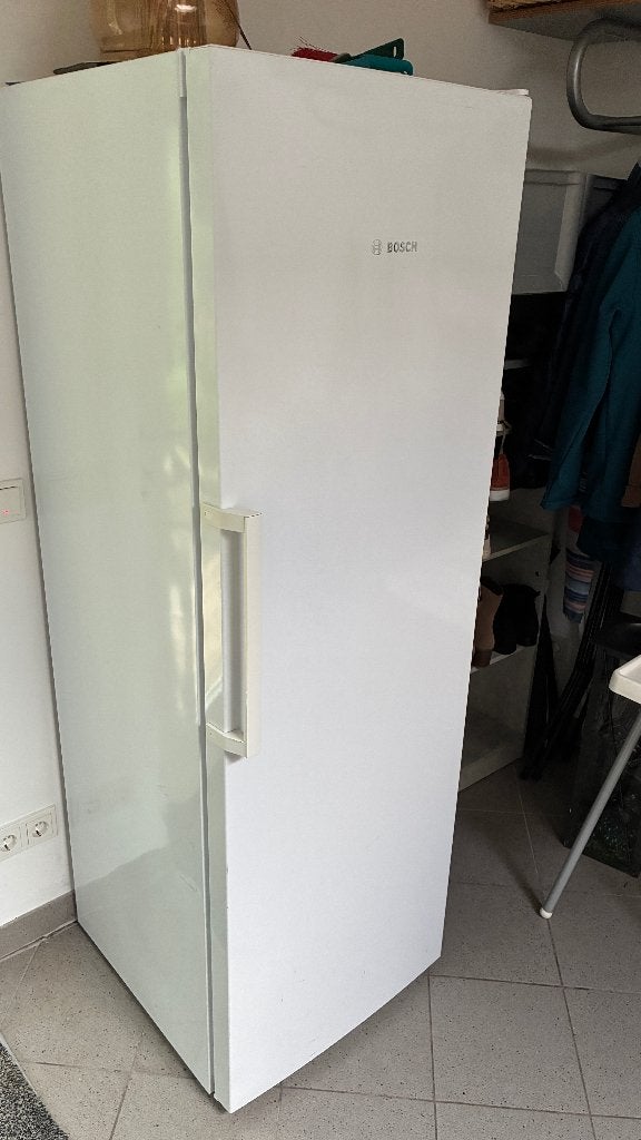 Te koop: Bosch diepvrieskast, Witgoed en Apparatuur, 160 cm of meer, Zo goed als nieuw, Ophalen, Vrieskast