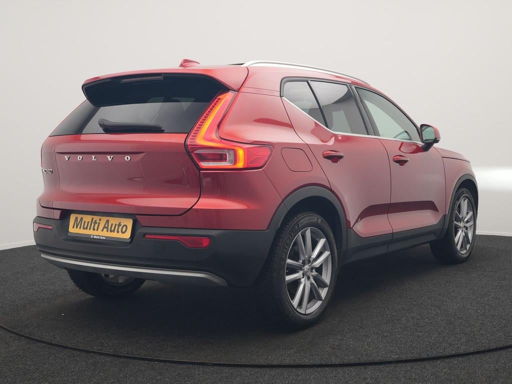 Volvo XC40 T5 Recharge Inscription PHEV 262pk Dealer O.H | T, Auto's, Volvo, Zwart, Bedrijf, Hybride Elektrisch/Benzine, 3 cilinders