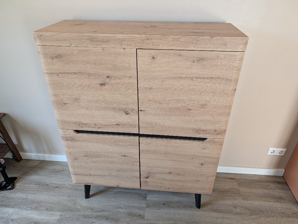 Highboard kast, Ophalen, Zo goed als nieuw, 25 tot 50 cm, 100 tot 150 cm