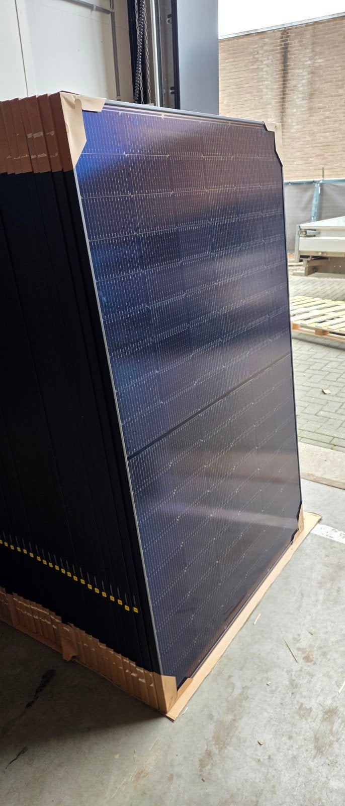 Zonnepaneel 435 watt voor 12 24 36 of 48 volt systeem, Ophalen, Solarfam, Info@solarfam.nl, Nieuwegein