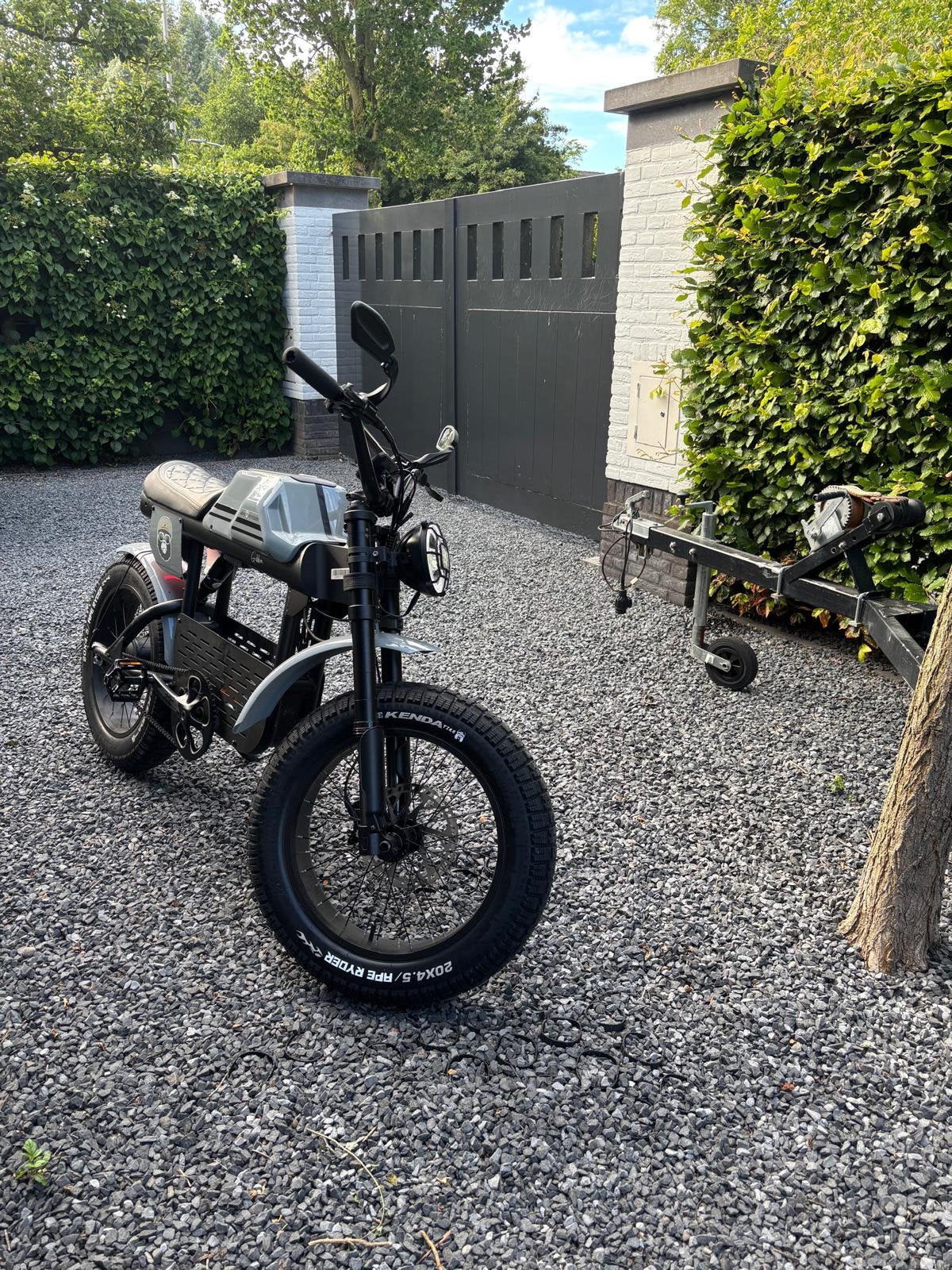 Ape Ryder Gibbon, Zo goed als nieuw, 59 cm of meer, 50 km per accu of meer, Ophalen