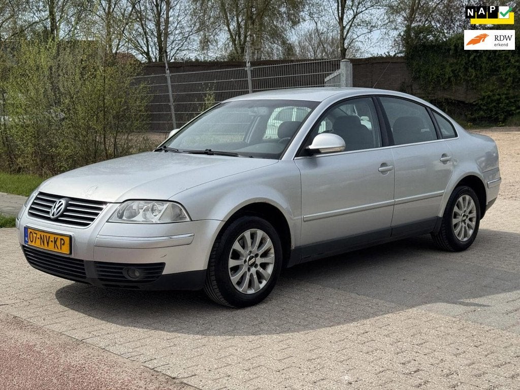 Volkswagen Passat 2.0-20V Arctic Airco Cruise Trekhaak, Auto's, Volkswagen, Bedrijf, Te koop, Passat, ABS, Airbags, Airconditioning