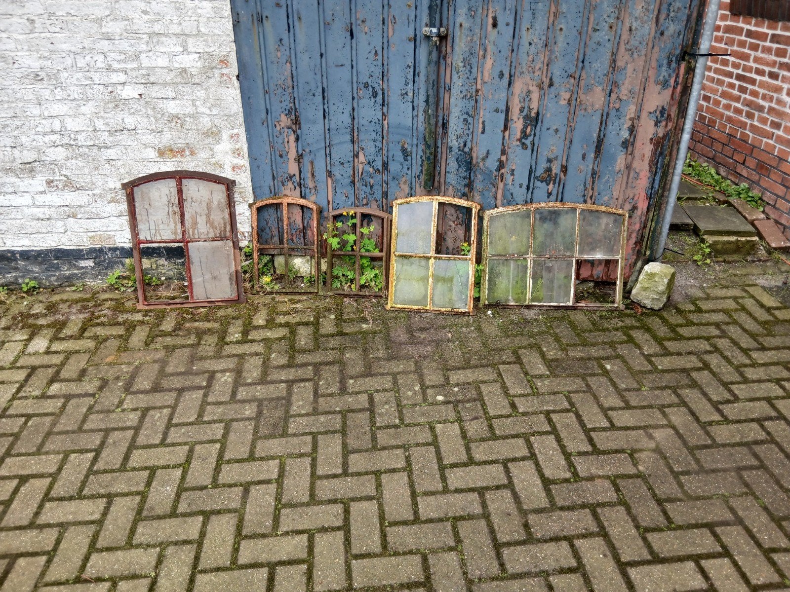Gietijzeren stalramen, Ophalen, Gebruikt, IJzer, Sierhekwerk