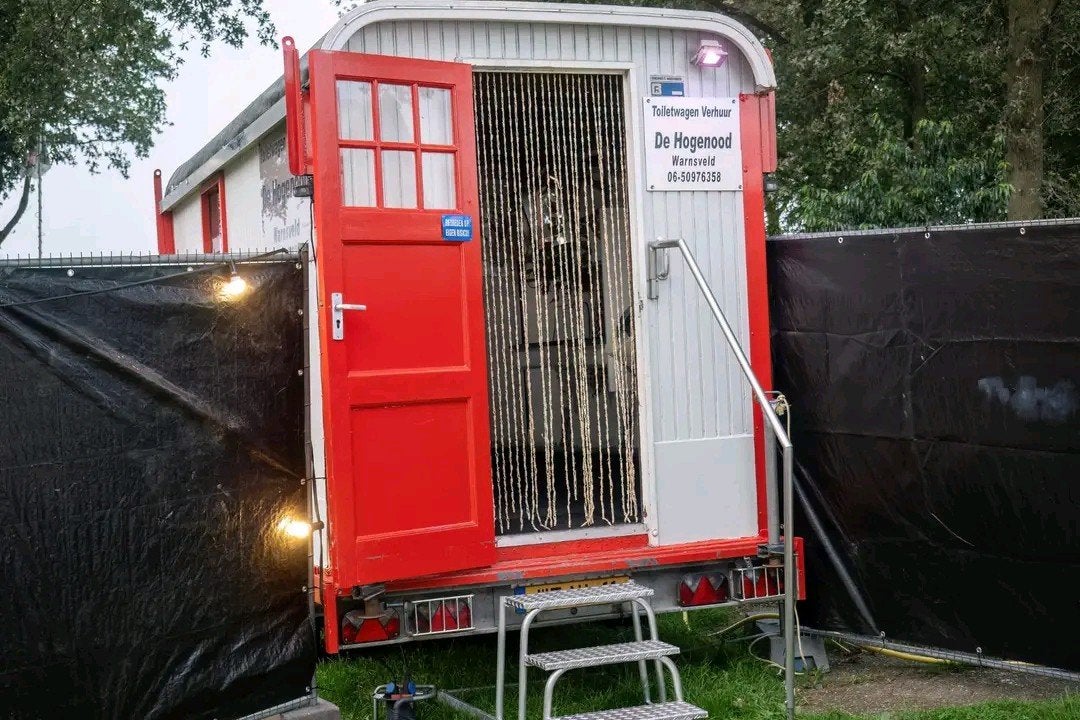 ludiek aangeklede toiletwagen te huur, Ophalen, Overige typen