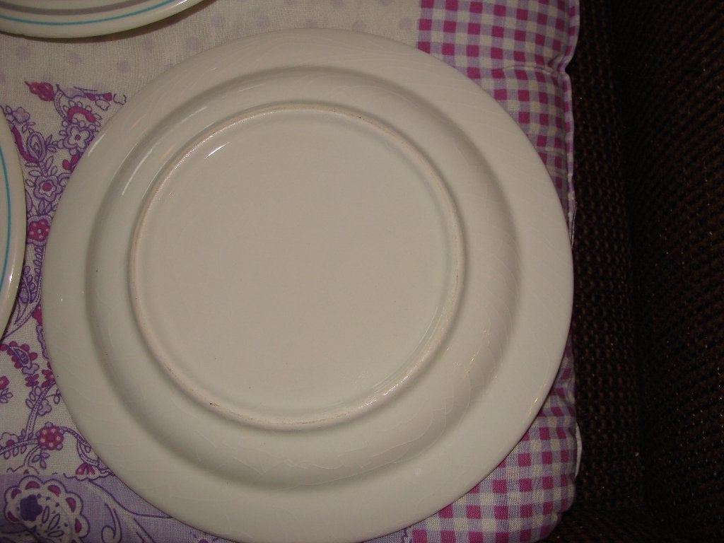 Te koop 3 boterhamboortjes wit, Ophalen of Verzenden, Nieuw, Porselein, Bord of Schaal