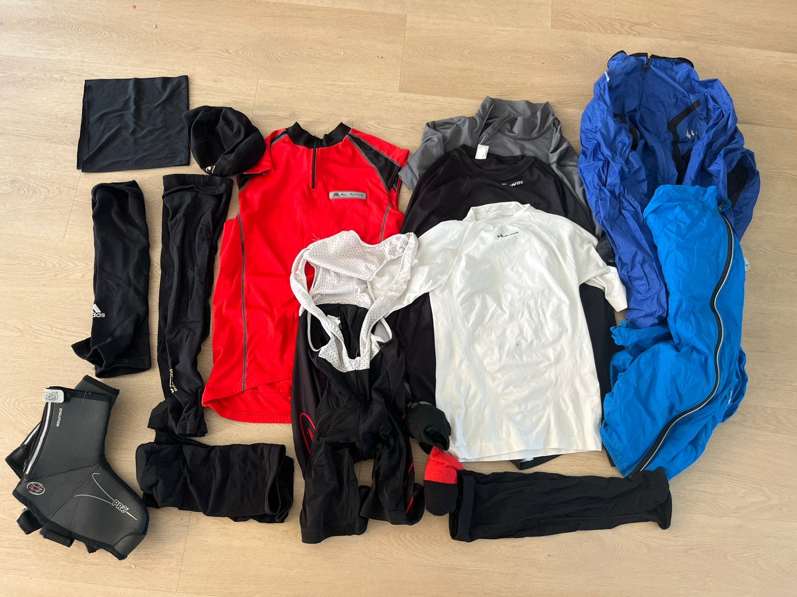 Complete fietskledingset (zomer + winter), Ophalen, Gebruikt, Bovenkleding
