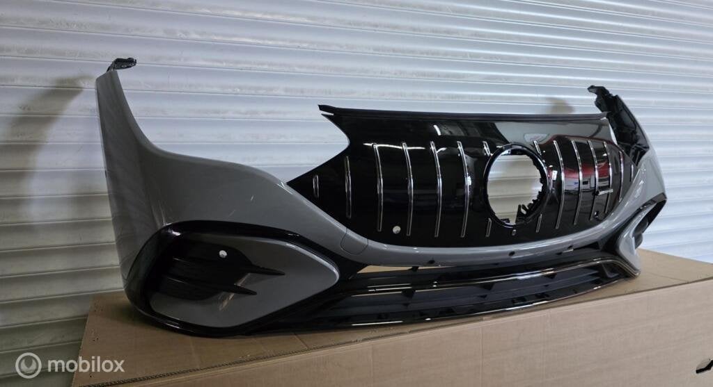 Mercedes EQE bumper voor Amg line W295 A2958854501, Gebruikt, Voor, Mercedes-Benz, Ophalen of Verzenden