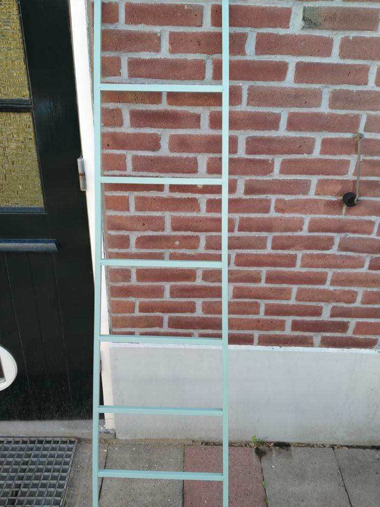 Decoratie trapje - ophalen, Ophalen of Verzenden, Minder dan 2 meter